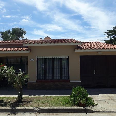 Chalet La Mambu Mar de Ajó 外观 照片